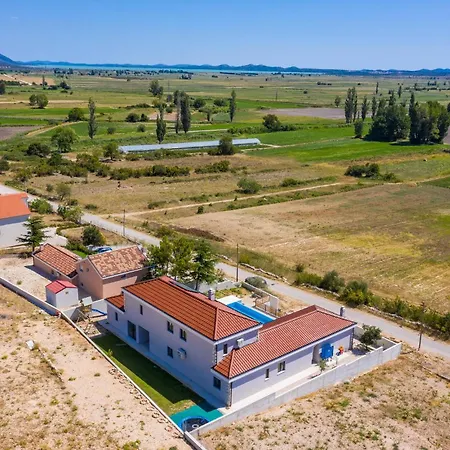 Awesome In With Sauna