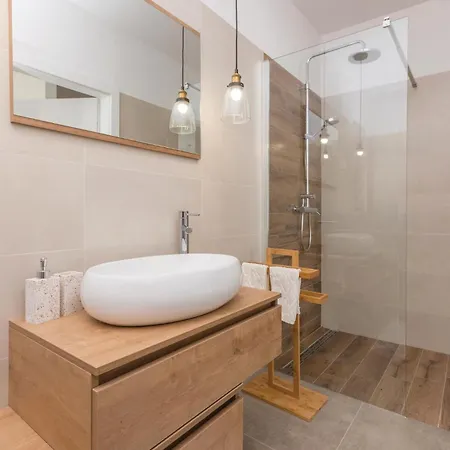 Awesome In With Sauna بيت للعطل