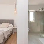 Awesome In With Sauna