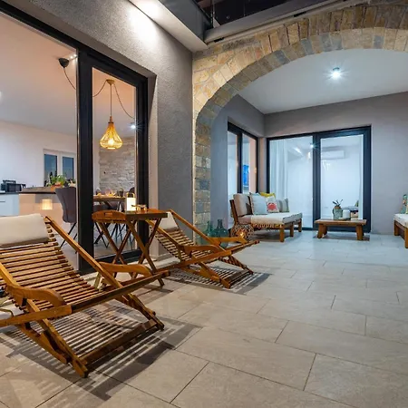 Holiday home Awesome In With Sauna