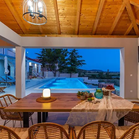 Holiday home Awesome In With Sauna