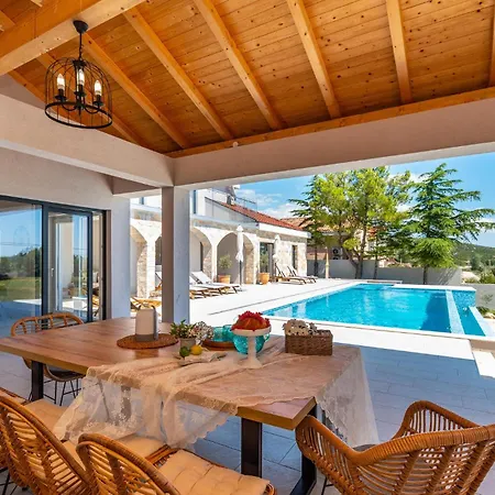 Awesome In With Sauna Kakma