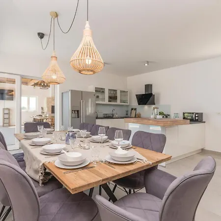 Vikendica Awesome In With Sauna Kakma